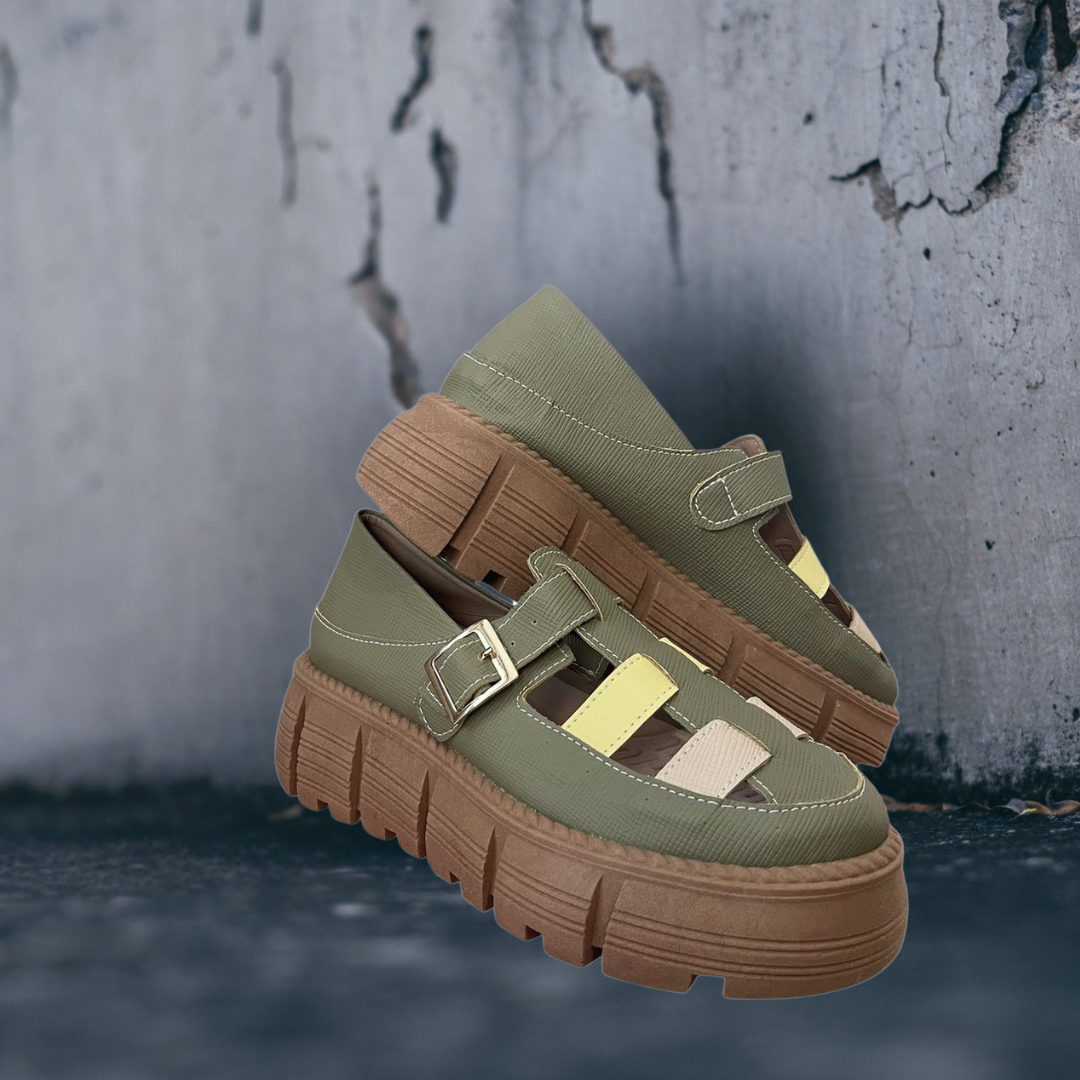 EL MEJOR ESTILO Y ELEGANCIA: SANDALIAS ROMANAS EN CUERO