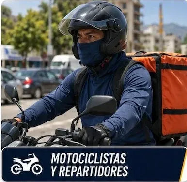 Top Streetwear con Capucha y Mascarilla Facial. Moda urbana y vanguardista.