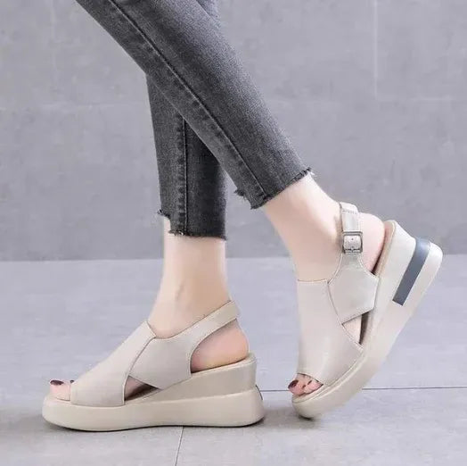 ELEGANCIA Y COMODIDAD:SANDALIA ORTOPEDICA ORTOFLEX