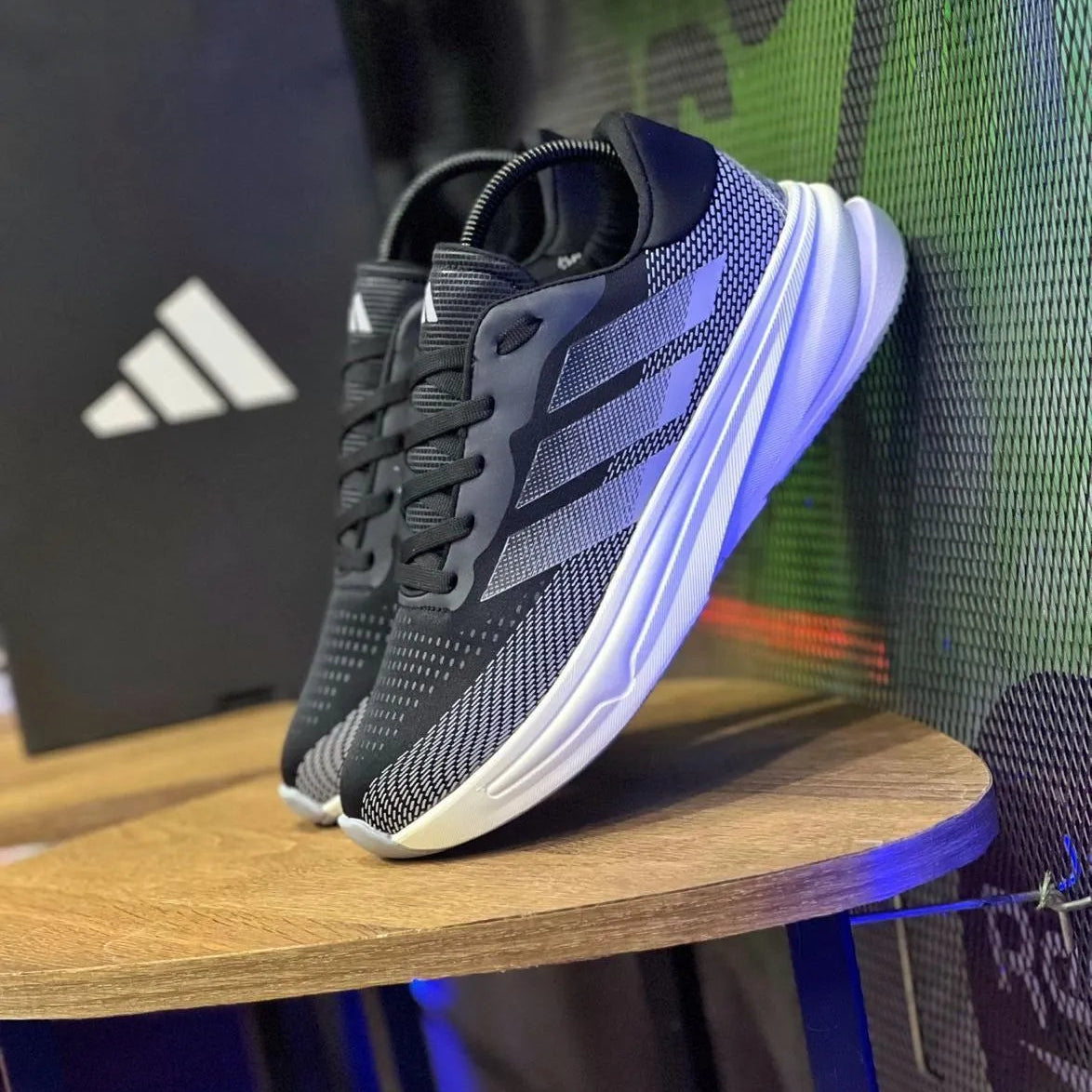 TENIS SUPERNOVA RISE: CALIDAD Y ESTILO EN CUALQUIER LUGAR